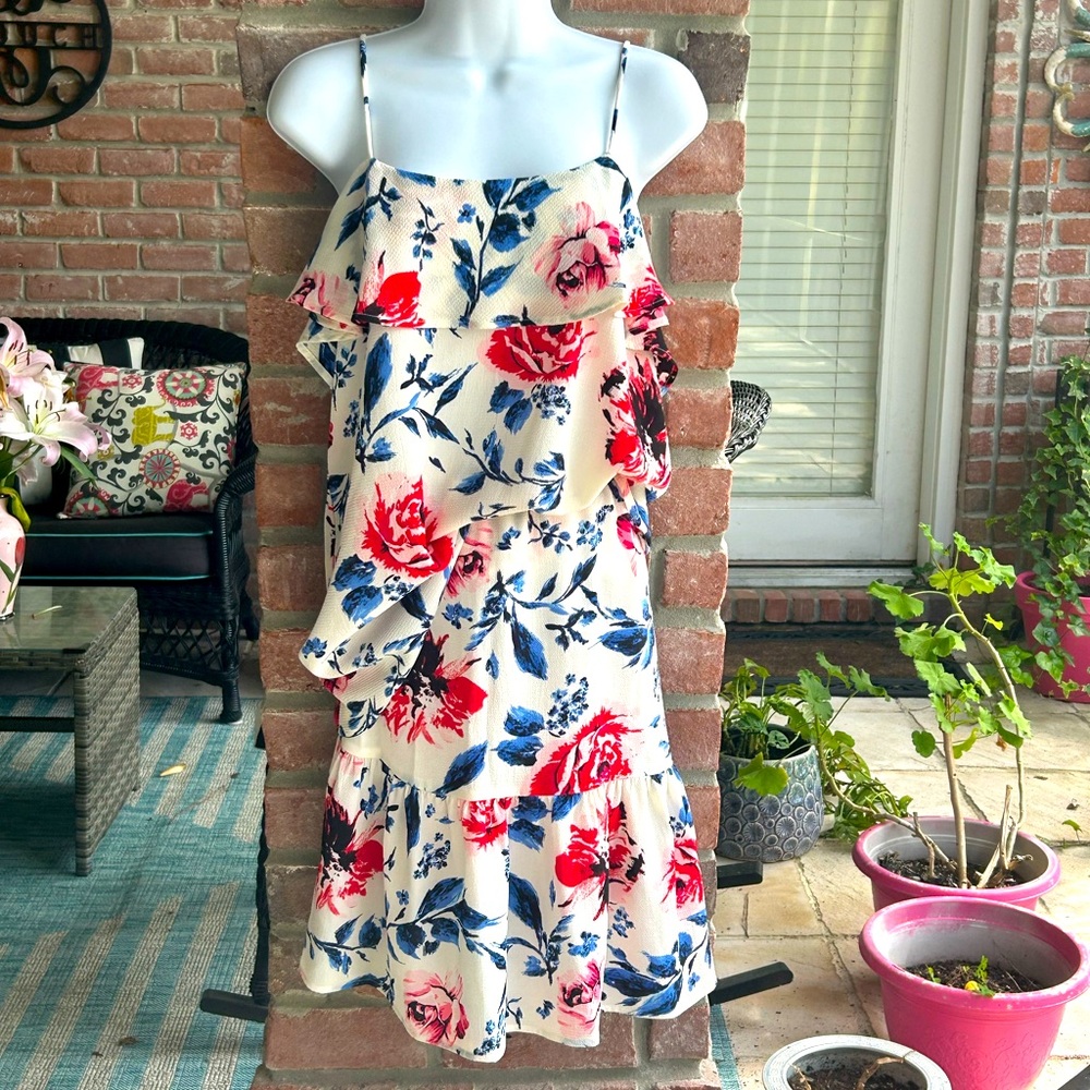 VACAY NWT 2-Piece Floral Skirt Top Set Large Travel Versatile Blue Cream Red